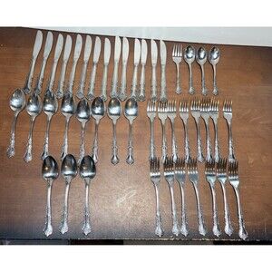 Vintage Delight By Rogers Stanley Roberts lot of 44 pieces stainless flatware